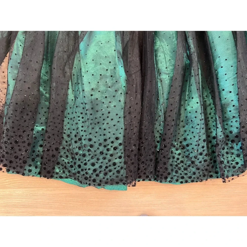 Girls Fancy Dress size 6 Green Black Jeweled